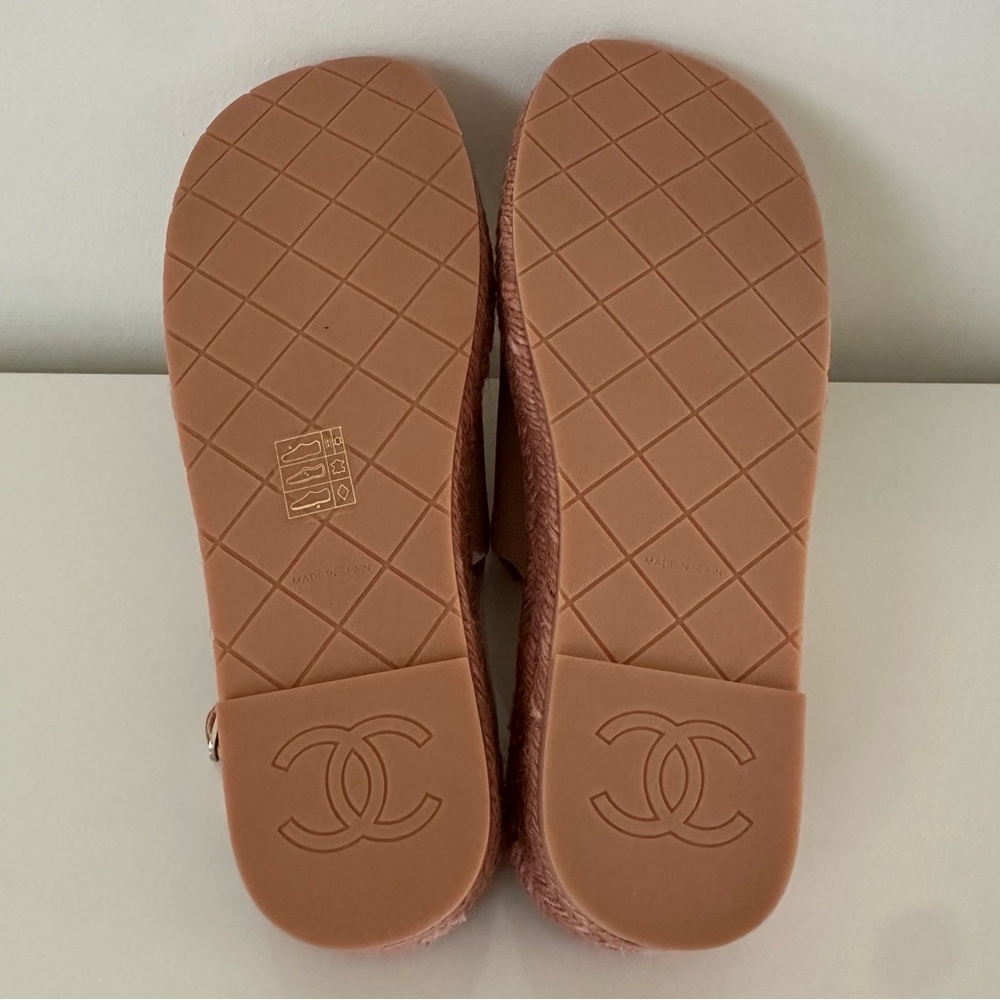 Chanel Women's Pink Espadrille Sandals - Picture 9 of 10
